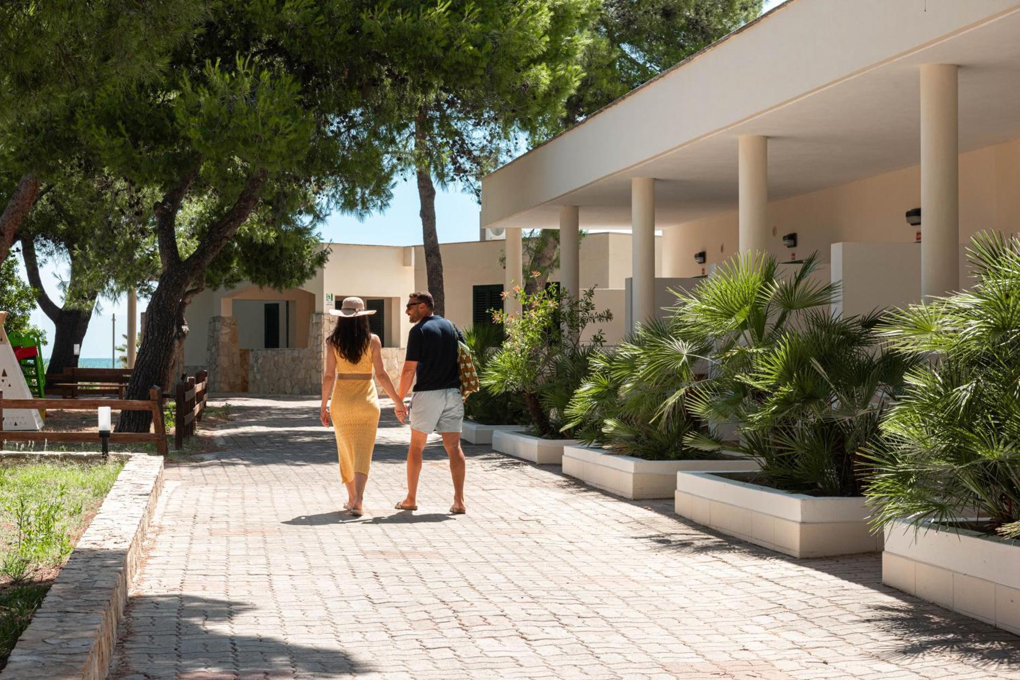 Villaggio Camping Spiaggia Lunga Vieste Exteriér fotografie